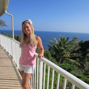 Meet your Posher, Tiffany